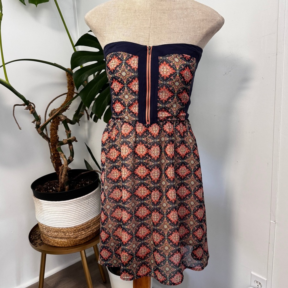Miss Me Strapless Mini Dress Y2K Large Navy Blue Coral Medallion Boho‎ Summer